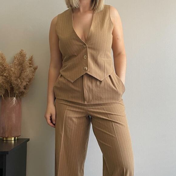 Free People Ronny Kobo Foxy Kia Nomad Set - Picture 1 of 5